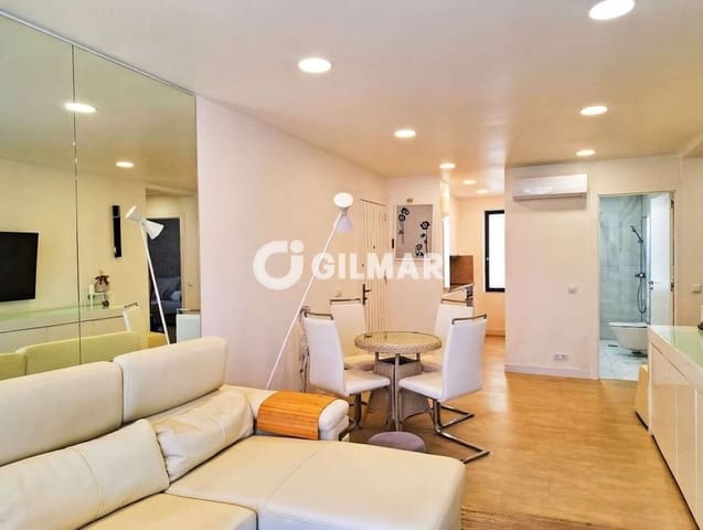 2 soverom Leilighet til salgs i Playa de las Americas, Arona med svømmebasseng - € 479 000 (Ref: 9631847)