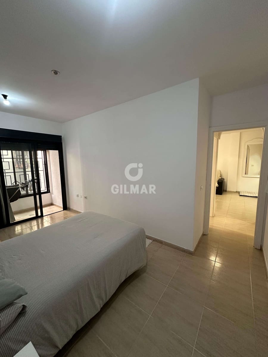 2 soveværelse Lejlighed til salg i Valle de San Lorenzo med garage - € 239.000 (Ref: 9635164)