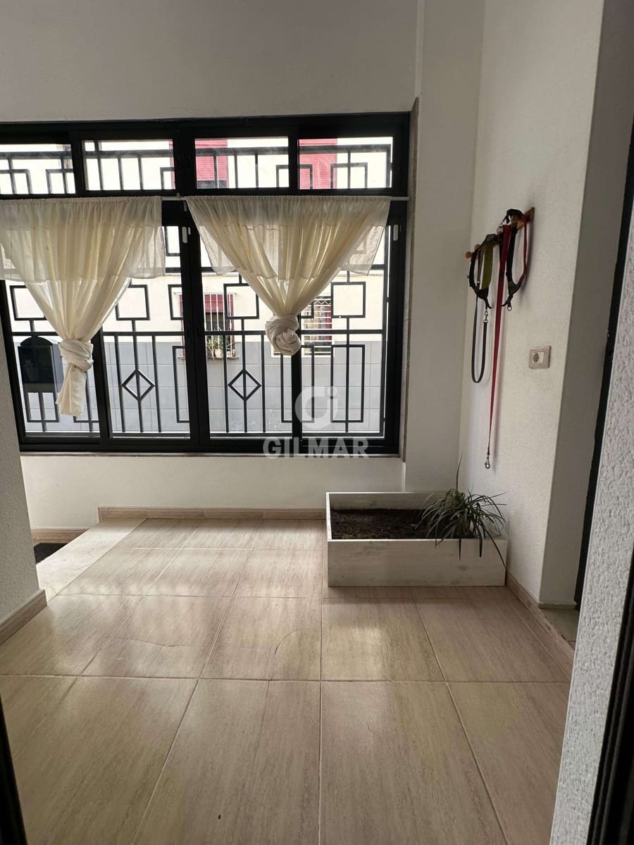 2 soveværelse Lejlighed til salg i Valle de San Lorenzo med garage - € 239.000 (Ref: 9635164)