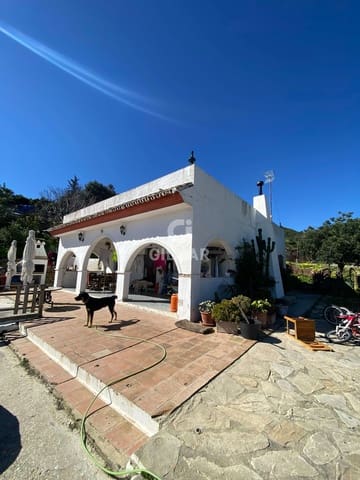8 makuuhuone Huvila myytävänä paikassa Altos de Estepona, Estepona mukana uima-altaan - 1 170 000 € (Ref: 9635165)