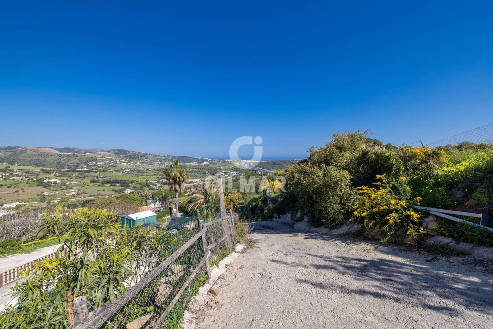 8 bedroom Villa for sale in Estepona with pool - € 1,170,000 (Ref: 9635165)