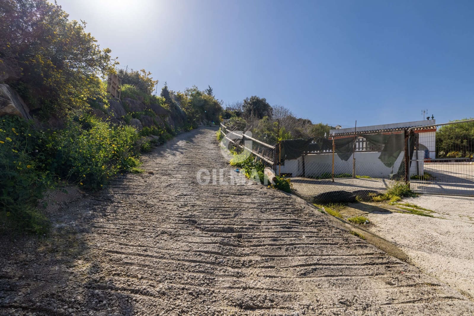 8 bedroom Villa for sale in Estepona with pool - € 1,170,000 (Ref: 9635165)