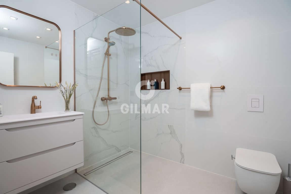 Chalet de 8 habitaciones en Elviria en venta con piscina garaje - 3.790.000 € (Ref: 9635167)