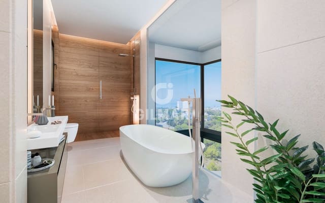 4 sypialnia Dom blizniak na sprzedaż w Río Real, Marbella z basenem garażem - 1 499 000 € (Ref: 9635169)