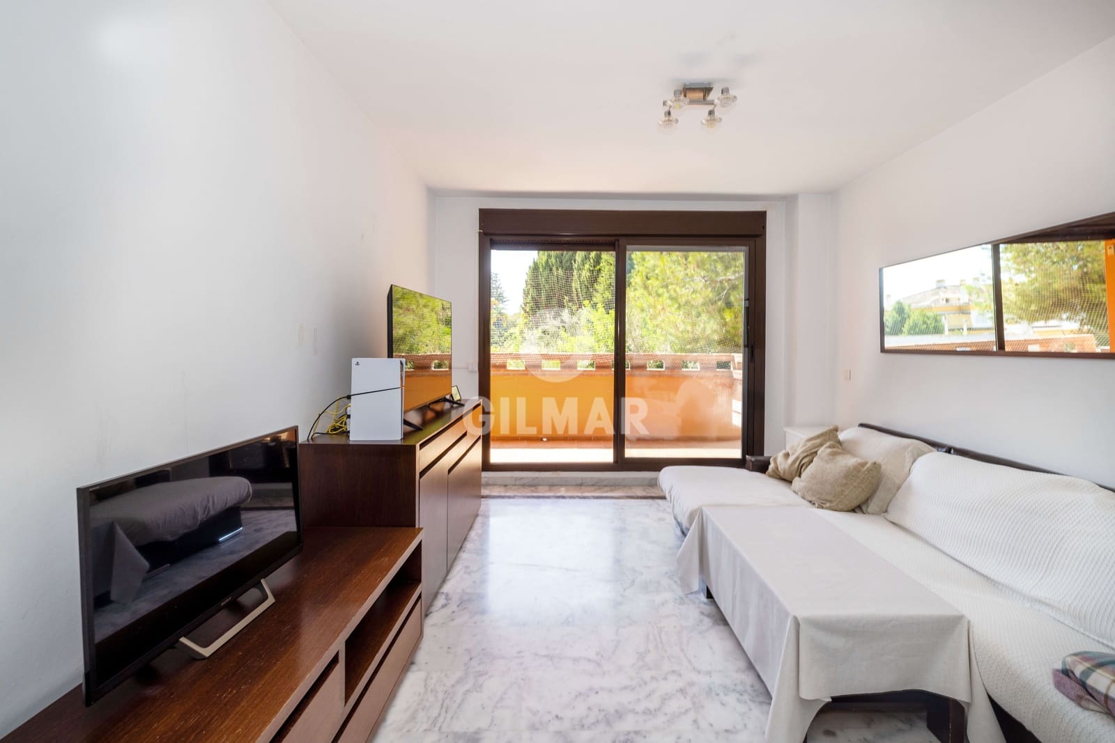 1 makuuhuone Asunto myytävänä paikassa Golden Mile mukana uima-altaan 
autotalli - 365 000 € (Ref: 9635170)