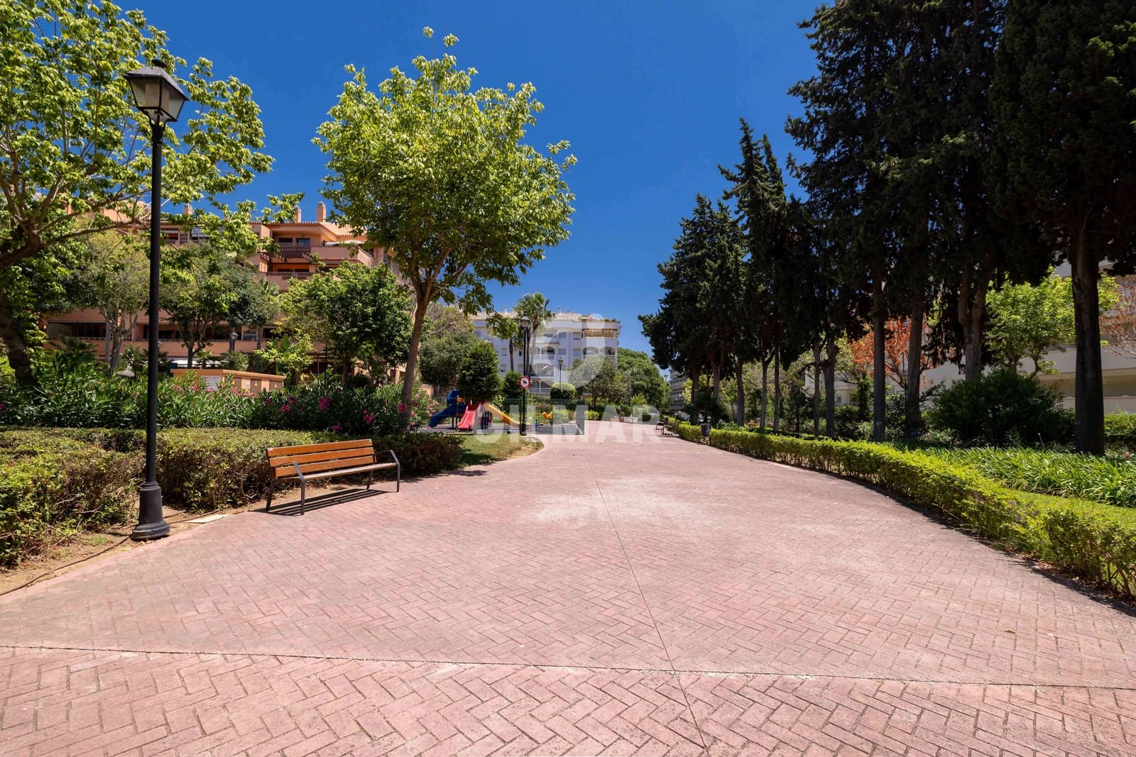 1 makuuhuone Asunto myytävänä paikassa Golden Mile mukana uima-altaan 
autotalli - 365 000 € (Ref: 9635170)