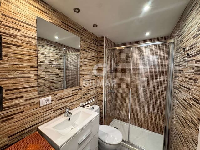 1 soveværelse Lejlighed til salg i Playa de las Americas, Arona med swimmingpool - € 299.000 (Ref: 9643522)