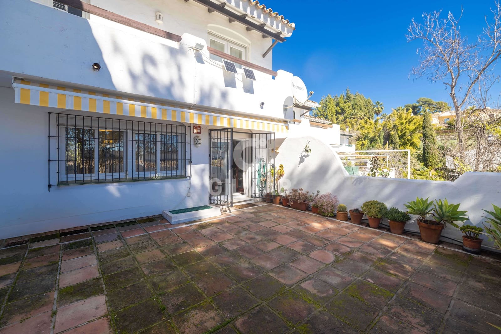 4 camera da letto Villetta a Schiera in vendita in Marbella con piscina garage - 845.000 € (Rif: 9645821)