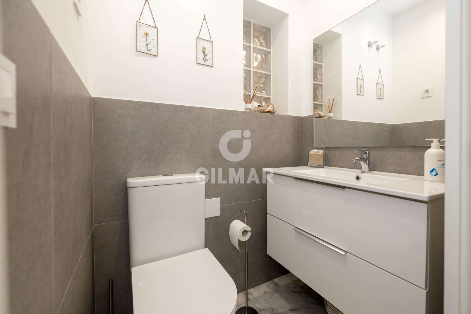 4 camera da letto Villetta a Schiera in vendita in Marbella con piscina garage - 845.000 € (Rif: 9645821)