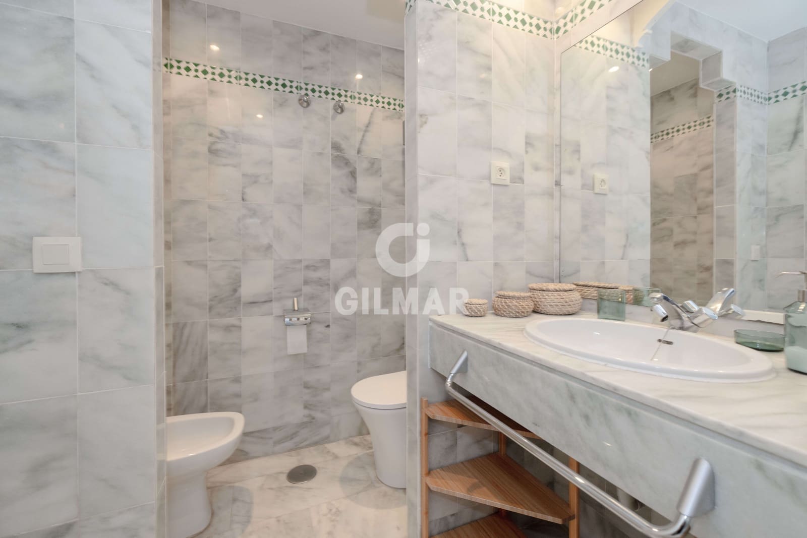 4 camera da letto Villetta a Schiera in vendita in Marbella con piscina garage - 845.000 € (Rif: 9645821)