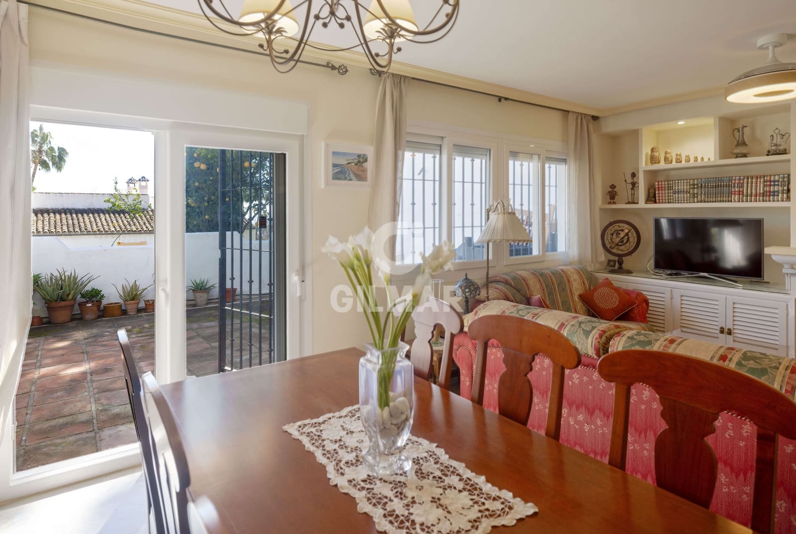 4 camera da letto Villetta a Schiera in vendita in Marbella con piscina garage - 845.000 € (Rif: 9645821)