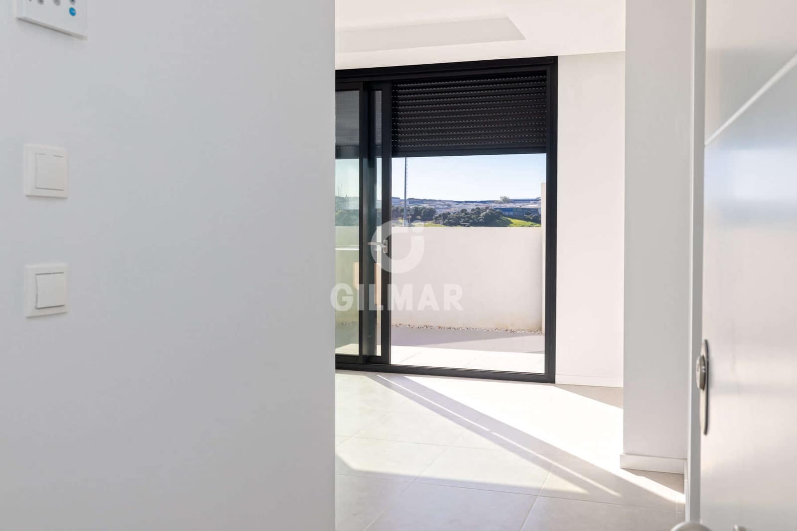 2 slaapkamer Penthouse te koop in Estepona met garage - € 510.000 (Ref: 9645822)