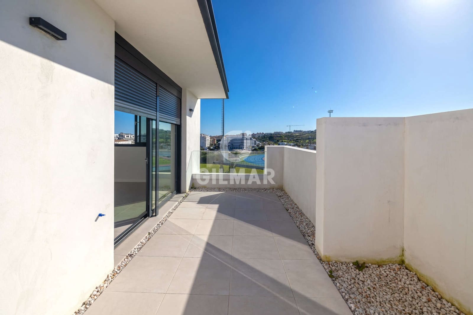 2 slaapkamer Penthouse te koop in Estepona met garage - € 510.000 (Ref: 9645822)