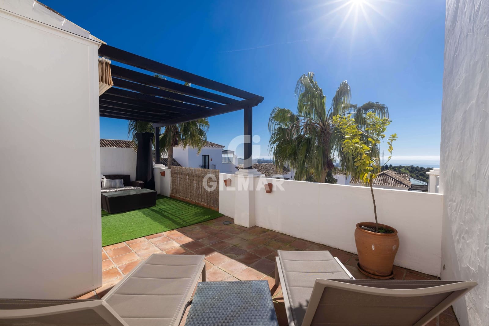 2 soverom Penthouse til salgs i Marbella med svømmebasseng garasje - € 510 000 (Ref: 9645823)