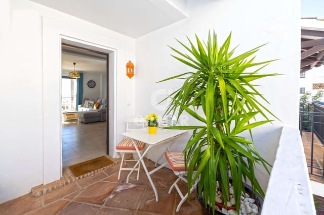 2 soverom Penthouse til salgs i Alto de los Monteros, Marbella med svømmebasseng garasje - € 510 000 (Ref: 9645823)