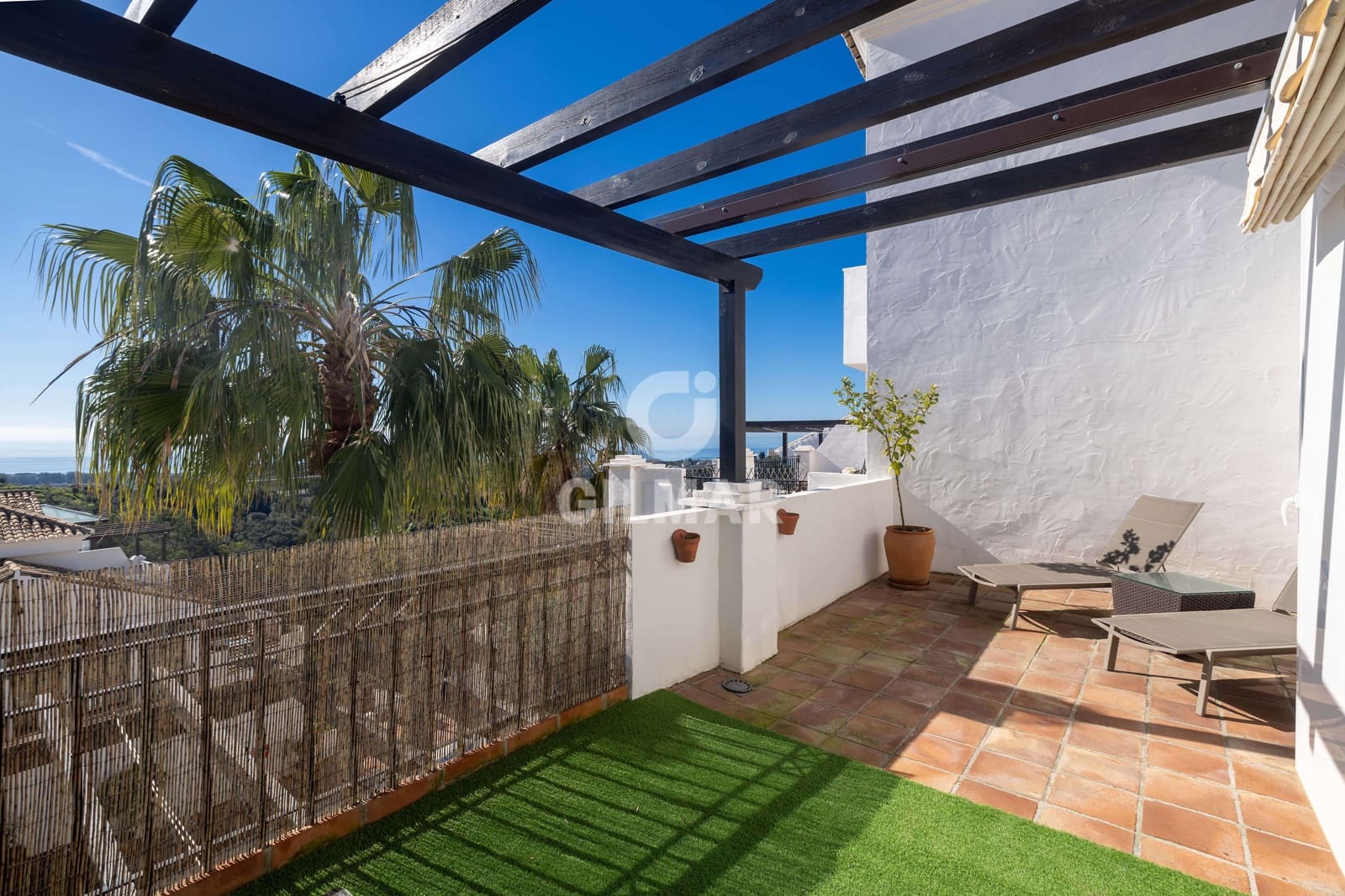 2 soverom Penthouse til salgs i Marbella med svømmebasseng garasje - € 510 000 (Ref: 9645823)