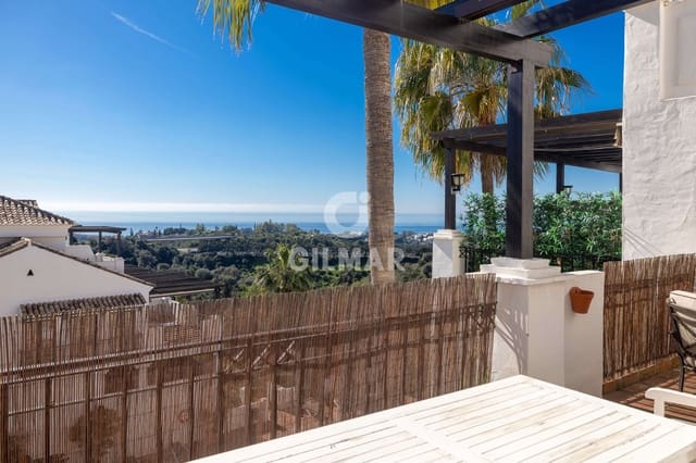 2 soverom Penthouse til salgs i Alto de los Monteros, Marbella med svømmebasseng garasje - € 510 000 (Ref: 9645823)
