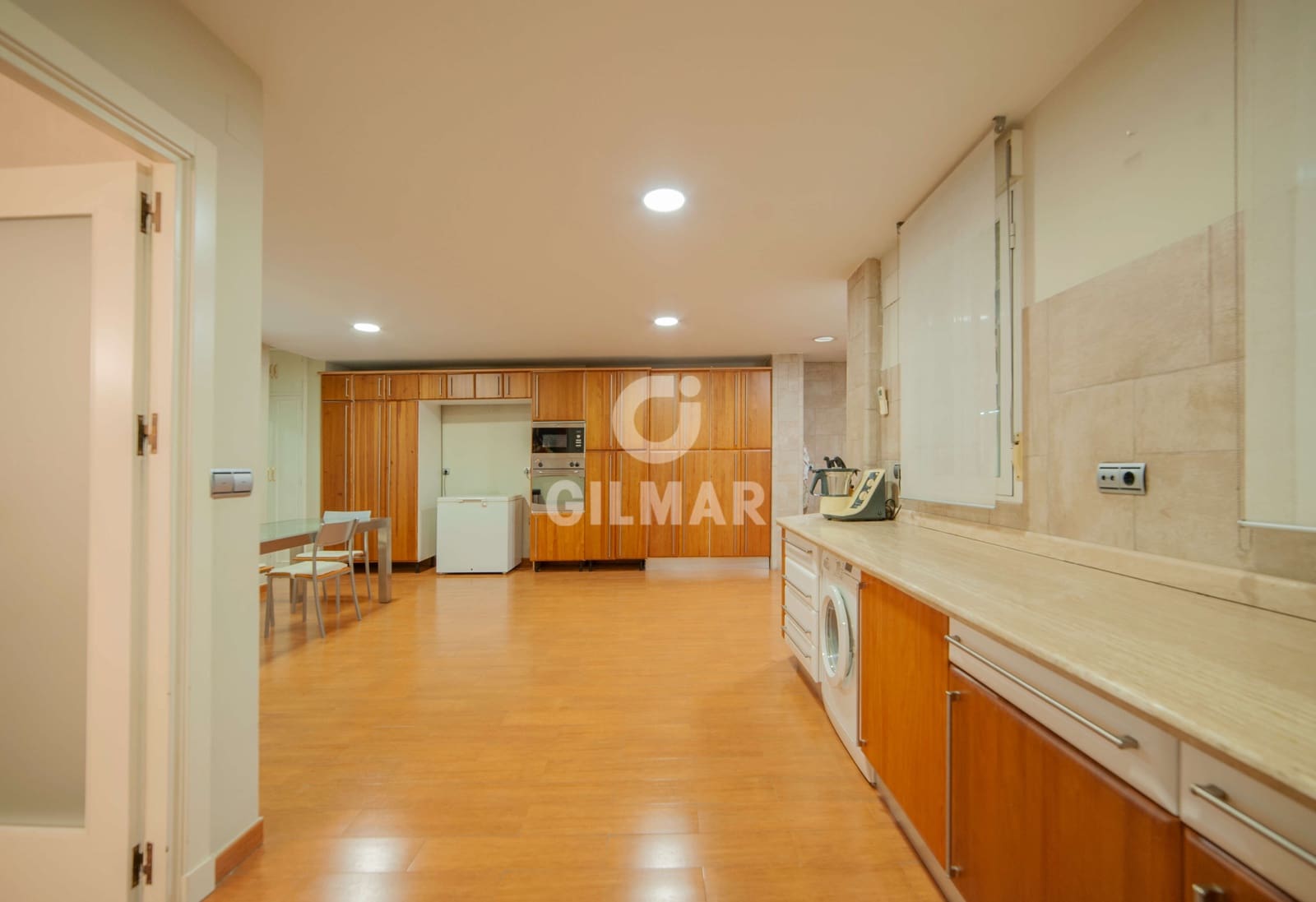 5 sovrum Lägenhet till salu i Sevilla stad med garage - 1 750 000 € (Ref: 9646414)