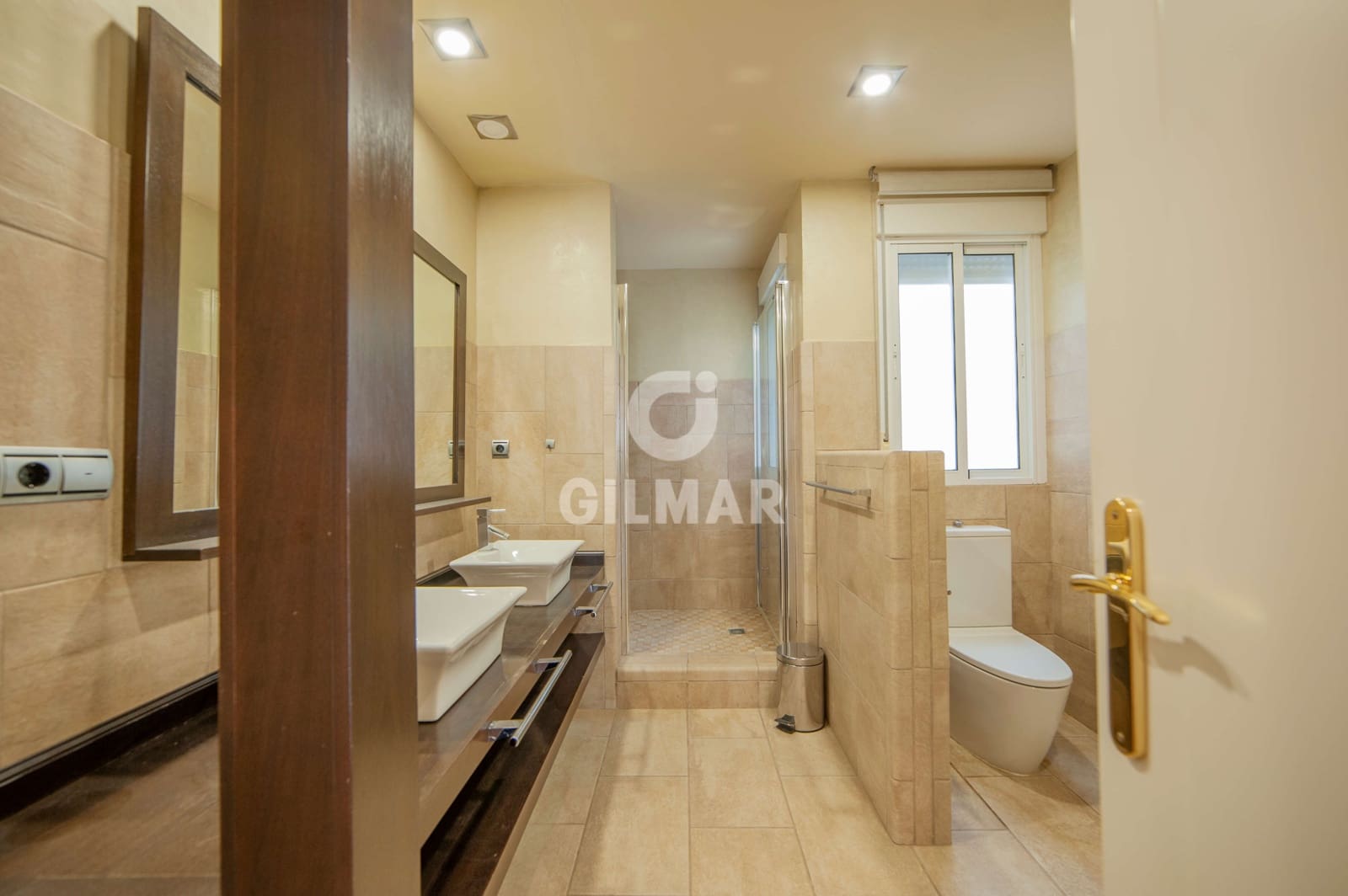 5 sovrum Lägenhet till salu i Sevilla stad med garage - 1 750 000 € (Ref: 9646414)