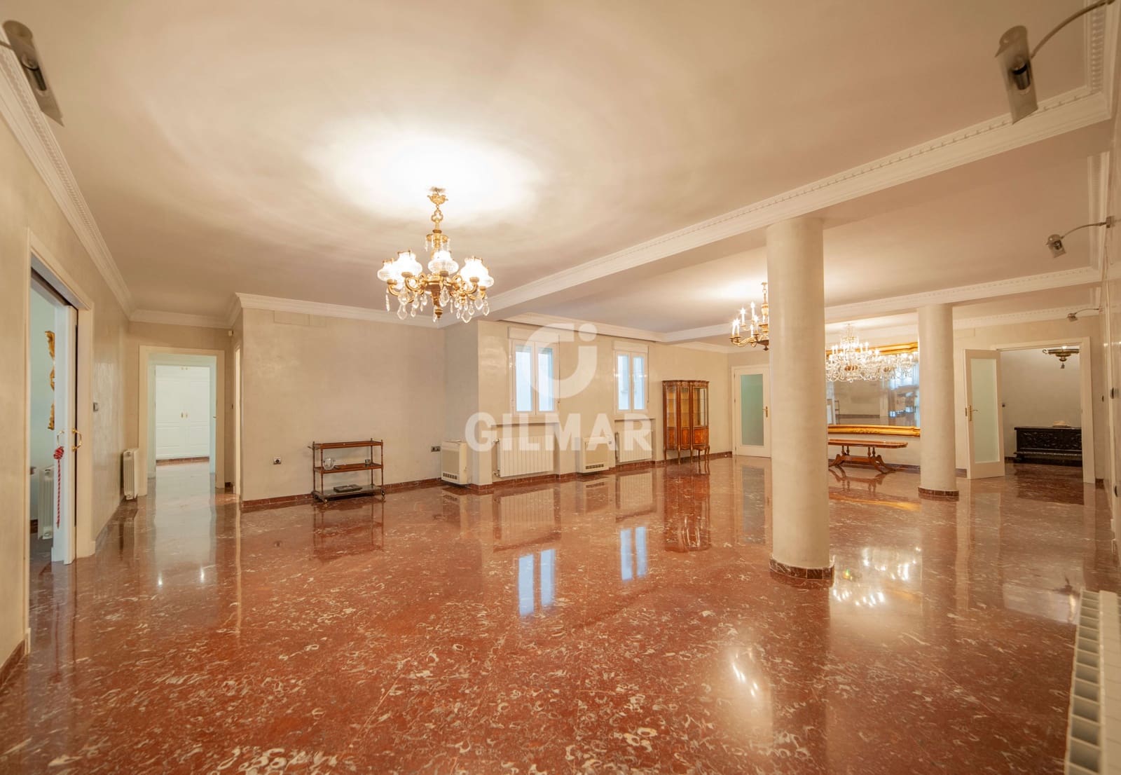 5 sovrum Lägenhet till salu i Sevilla stad med garage - 1 750 000 € (Ref: 9646414)