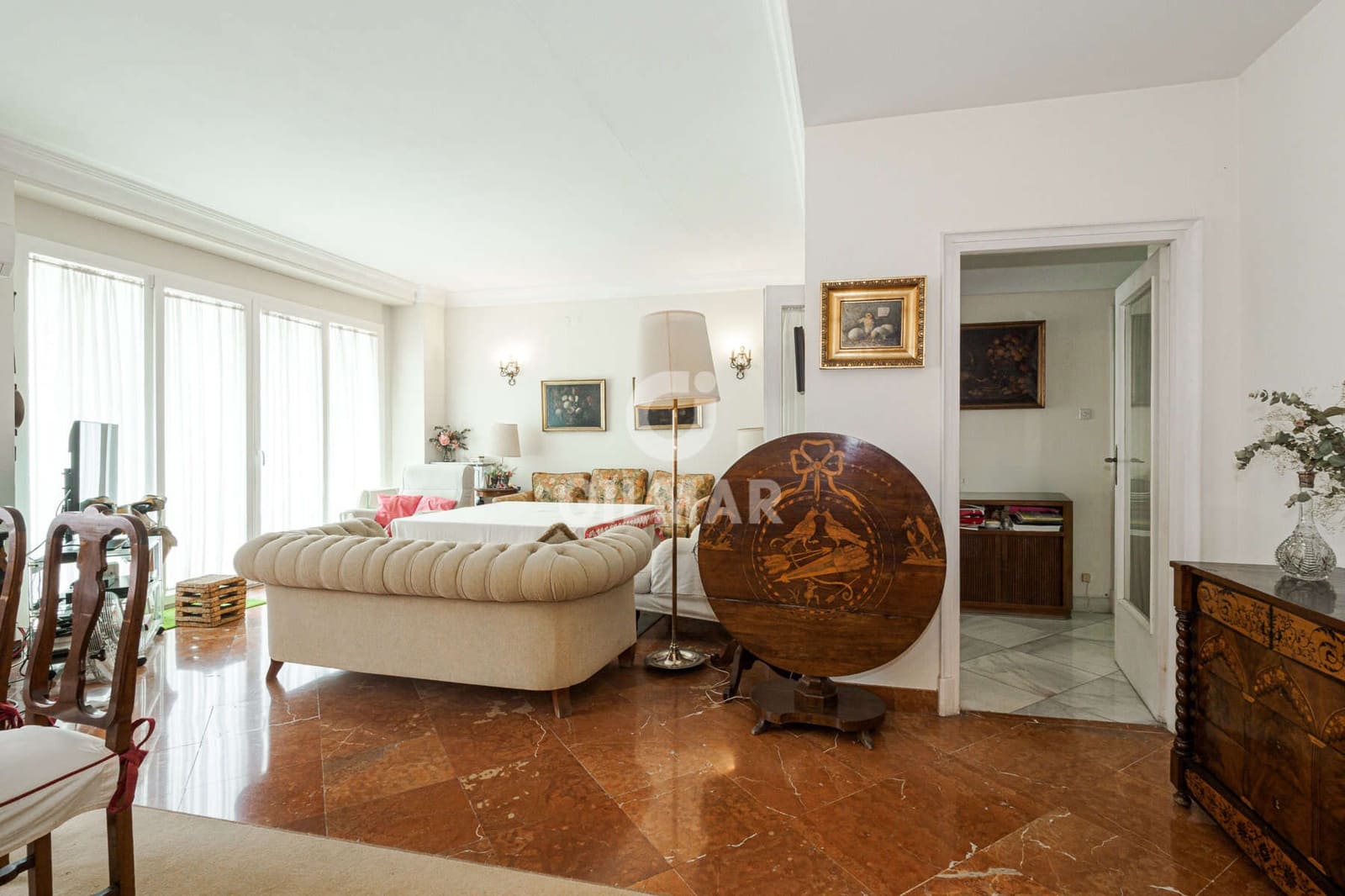 5 sovrum Lägenhet till salu i Sevilla stad med garage - 989 000 € (Ref: 9646415)