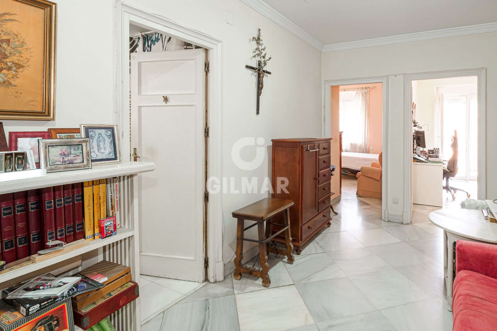 5 sovrum Lägenhet till salu i Sevilla stad med garage - 989 000 € (Ref: 9646415)