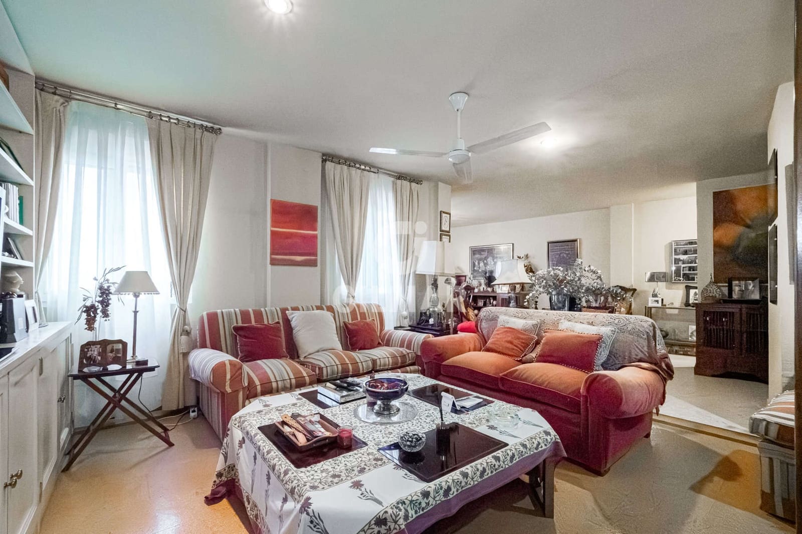 2 makuuhuone Asunto myytävänä paikassa Sevilla kaupunki - 560 000 € (Ref: 9646416)