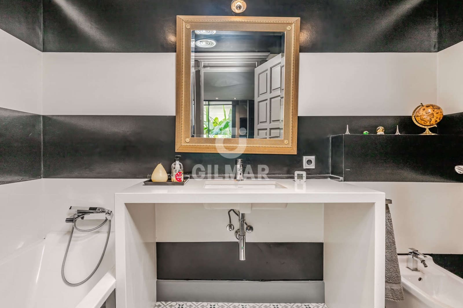 5 sovrum Villa till salu i Bormujos med pool garage - 1 190 000 € (Ref: 9646417)