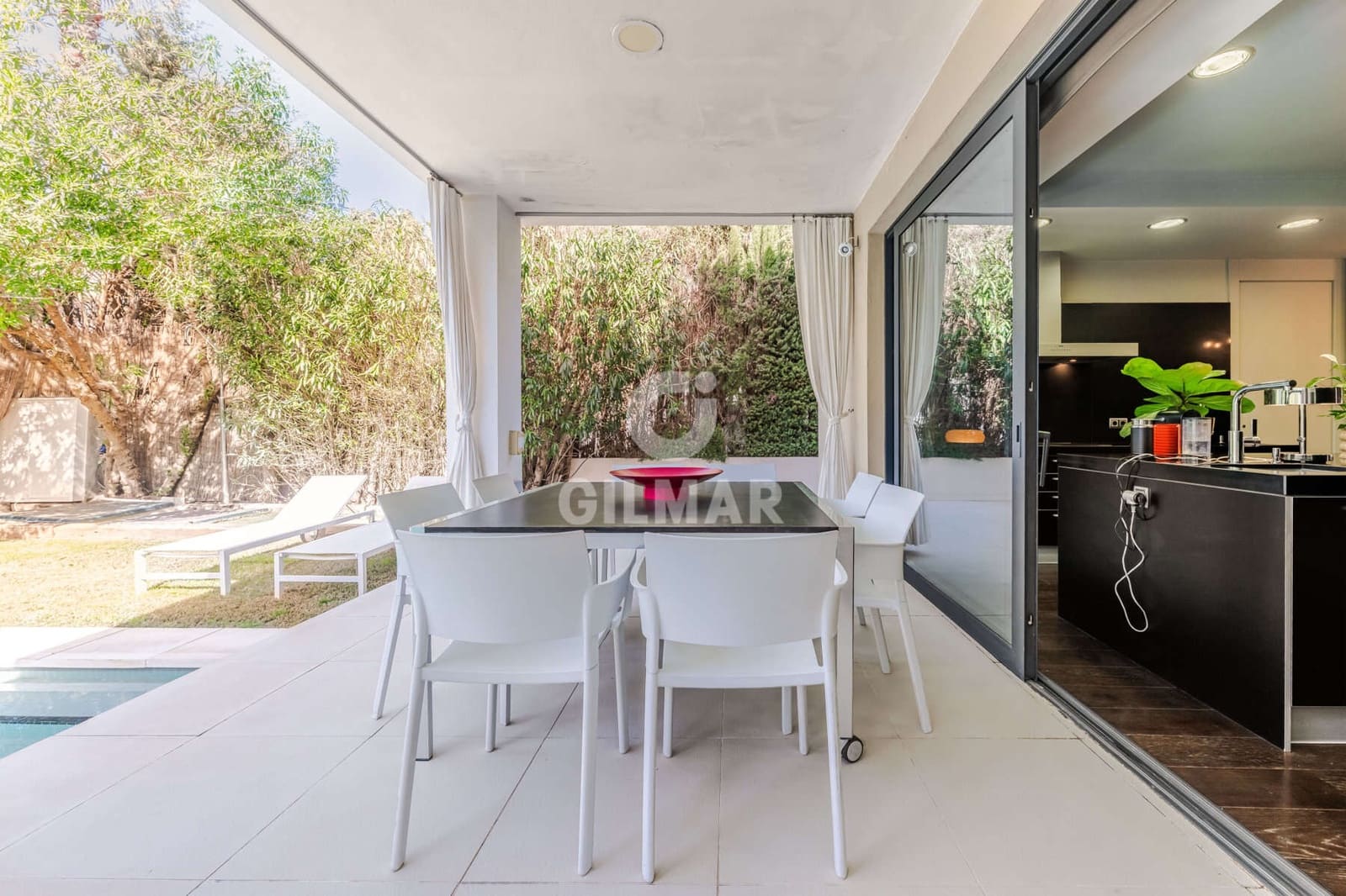 5 sovrum Villa till salu i Bormujos med pool garage - 1 190 000 € (Ref: 9646417)