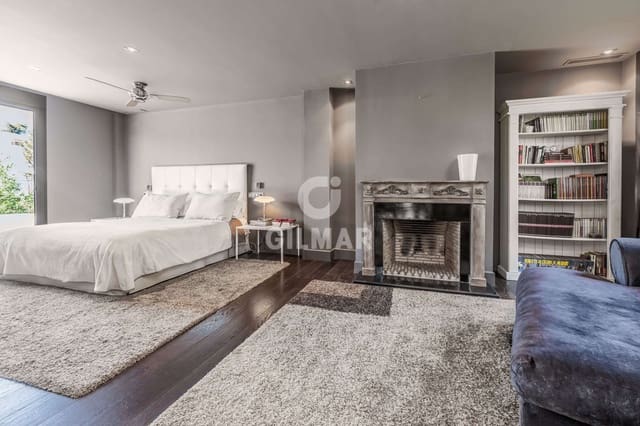 5 makuuhuone Huvila myytävänä paikassa Bormujos mukana uima-altaan 
autotalli - 1 190 000 € (Ref: 9646417)