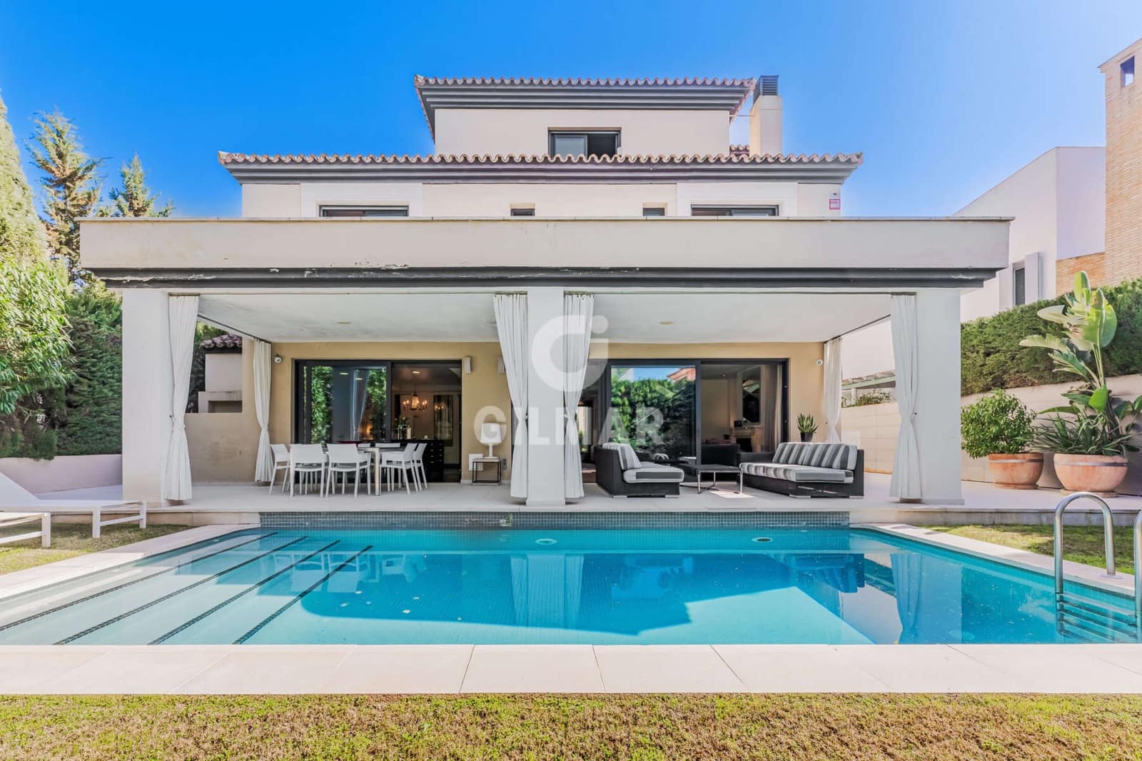 5 sovrum Villa till salu i Bormujos med pool garage - 1 190 000 € (Ref: 9646417)