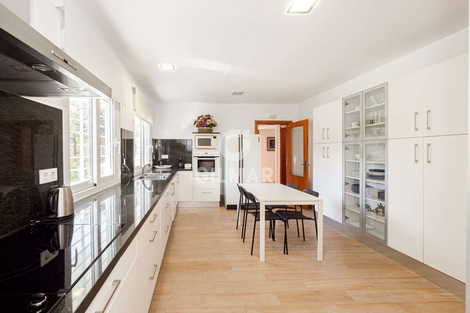 8 Zimmer Villa zu verkaufen in Castilleja de la Cuesta mit Pool - 750.000 € (Ref: 9646418)