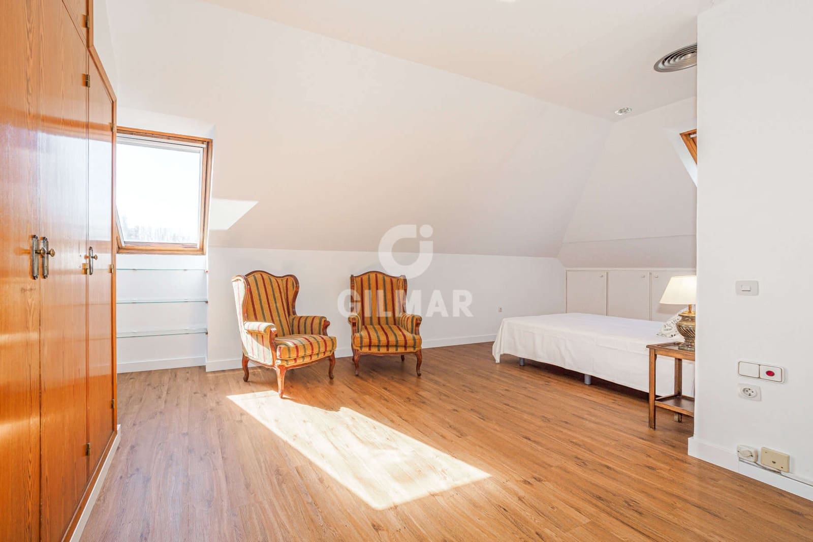 8 Zimmer Villa zu verkaufen in Castilleja de la Cuesta mit Pool - 750.000 € (Ref: 9646418)