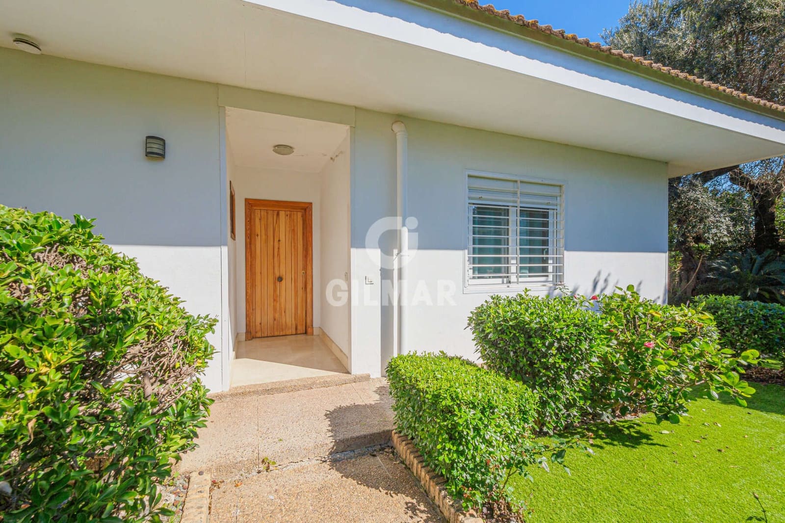 8 Zimmer Villa zu verkaufen in Castilleja de la Cuesta mit Pool - 750.000 € (Ref: 9646418)