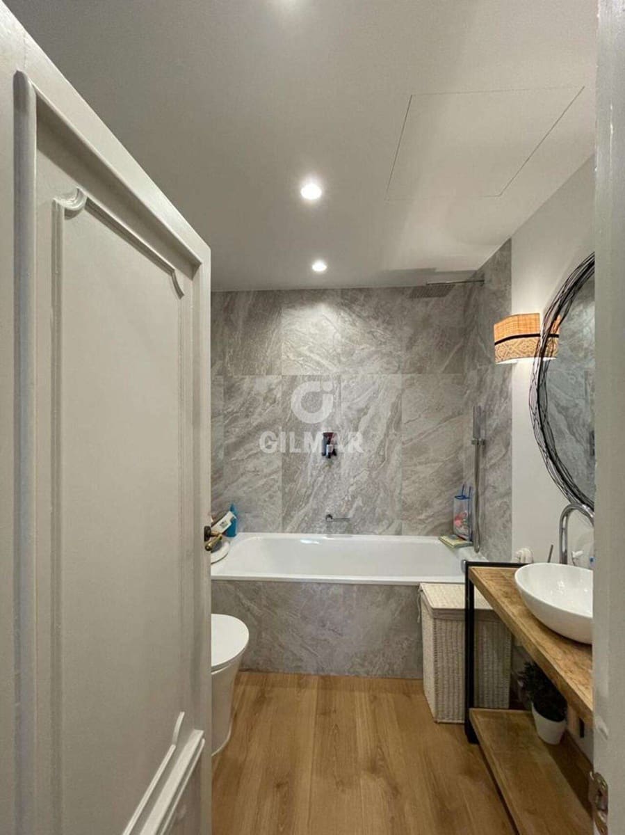 2 sovrum Lägenhet till salu i Sevilla stad - 544 000 € (Ref: 9646419)