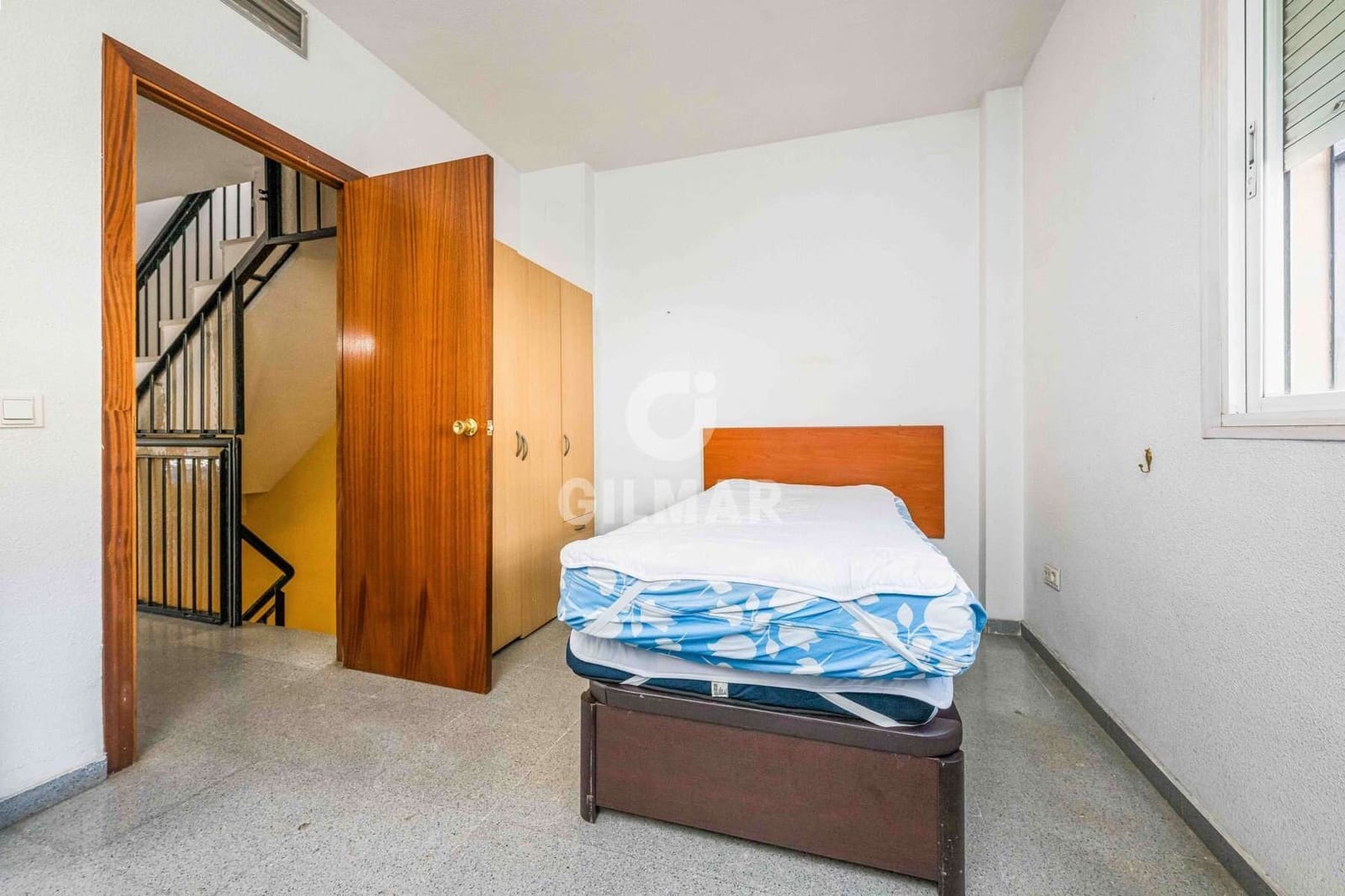 Adosado de 4 habitaciones en Sevilla ciudad en venta con garaje - 399.000 € (Ref: 9646421)