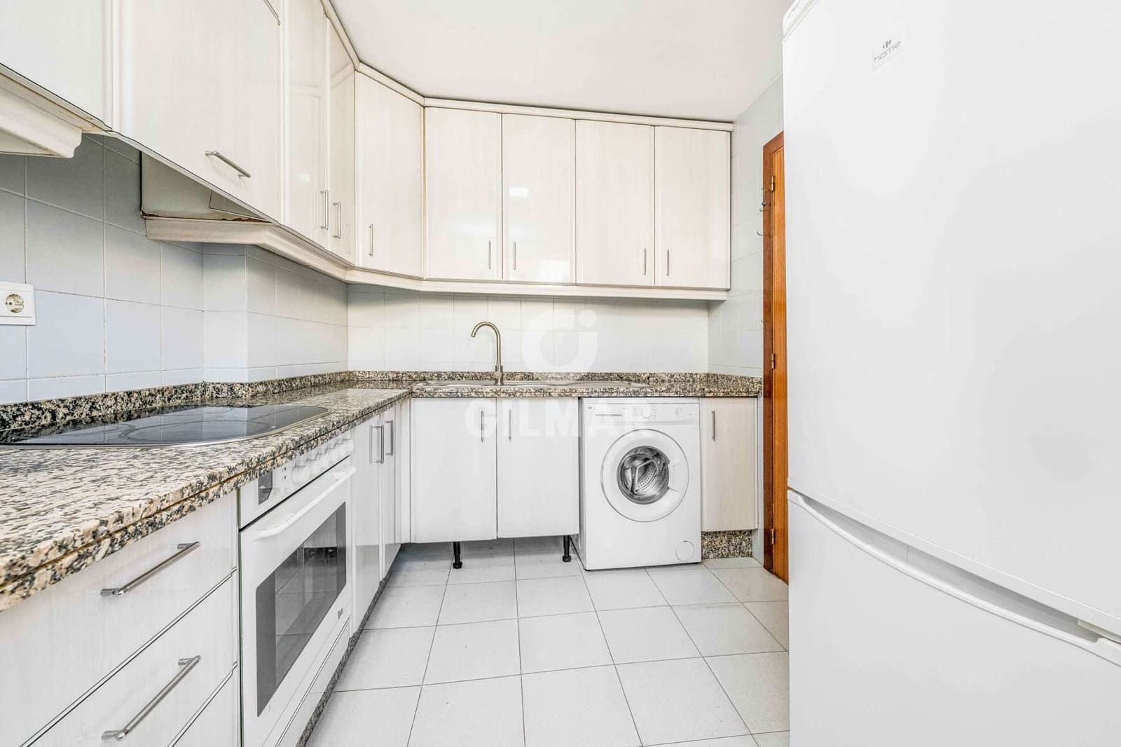 Adosado de 4 habitaciones en Sevilla ciudad en venta con garaje - 399.000 € (Ref: 9646421)