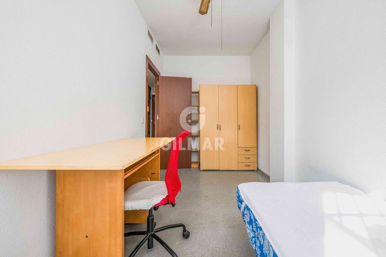 Adosado de 4 habitaciones en Sevilla ciudad en venta con garaje - 399.000 € (Ref: 9646421)