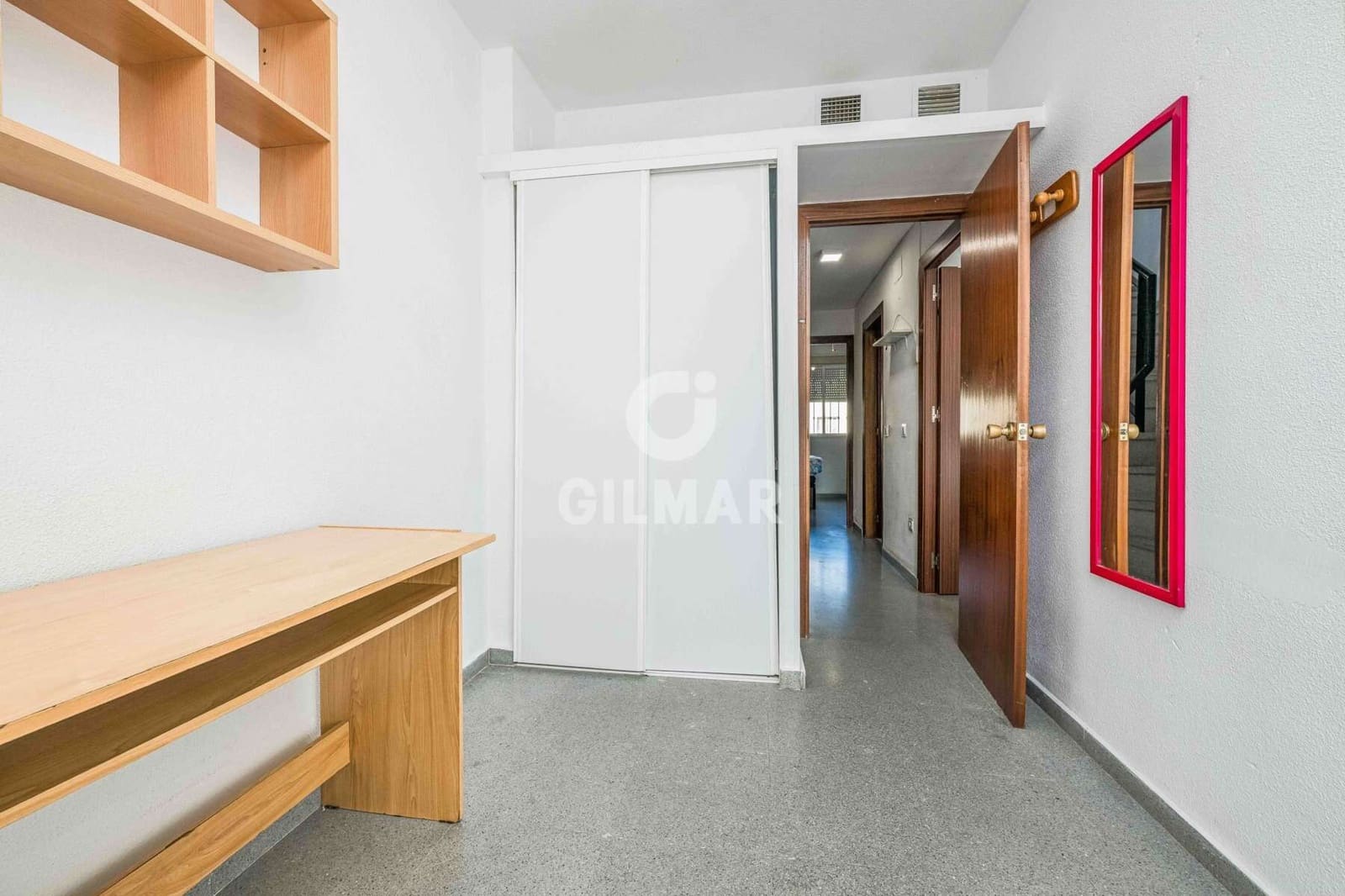 Adosado de 4 habitaciones en Sevilla ciudad en venta con garaje - 399.000 € (Ref: 9646421)