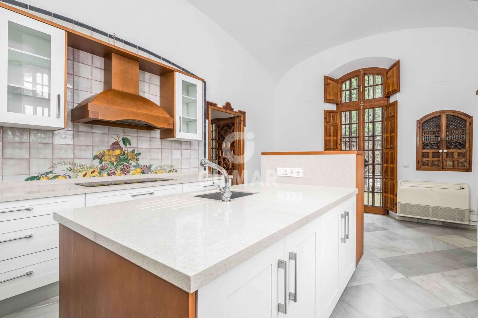 6 sovrum Villa till salu i Castilleja de la Cuesta med pool garage - 1 690 000 € (Ref: 9646422)