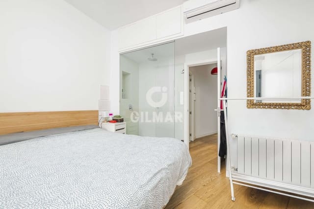 4 camera da letto Villetta a Schiera in vendita in Feria, Siviglia città con piscina - 895.000 € (Rif: 9646423)