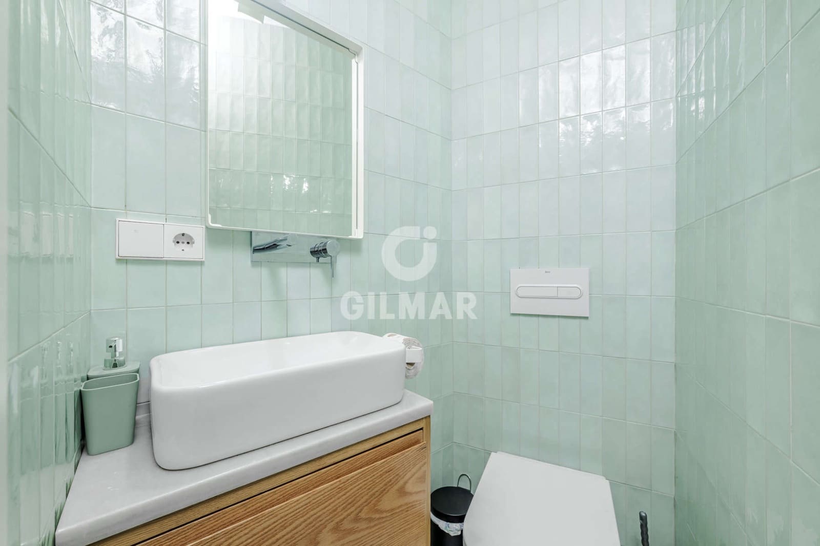 4 bedroom Terraced Villa for sale in Seville city with pool - € 945,000 (Ref: 9646423)