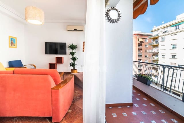 3 quarto Apartamento para venda em Triana Este, Sevilha cidade - 700 000 € (Ref: 9646427)