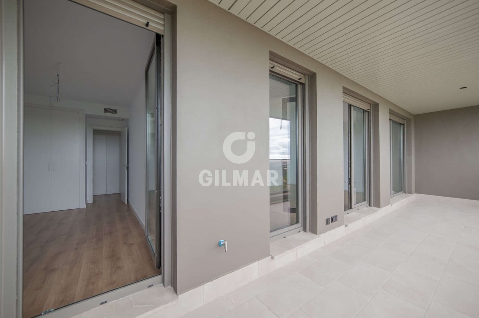 3 sovrum Lägenhet till salu i Tomares med pool garage - 465 000 € (Ref: 9646428)