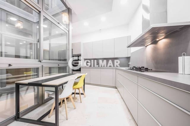 6 soverom Villa til salgs i Arenal, Sevilla by med svømmebasseng garasje - € 2 950 000 (Ref: 9646429)
