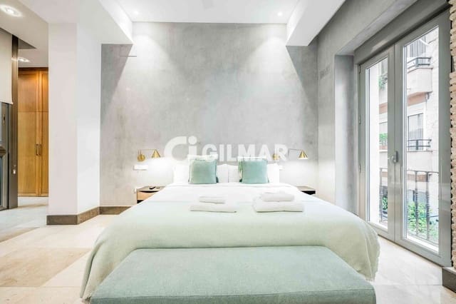 6 soverom Villa til salgs i Arenal, Sevilla by med svømmebasseng garasje - € 2 950 000 (Ref: 9646429)