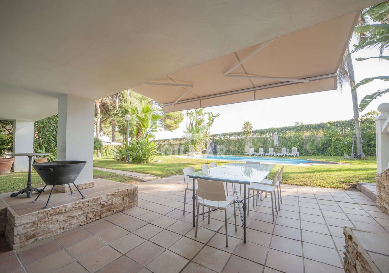 5 soveværelse Villa til salg i Alcala de Guadaira med swimmingpool - € 790.000 (Ref: 9646430)