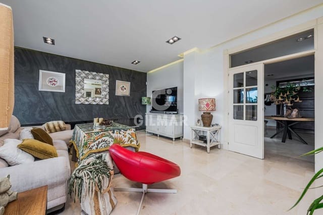 7 sovrum Villa till salu i Bormujos med pool garage - 1 390 000 € (Ref: 9646431)