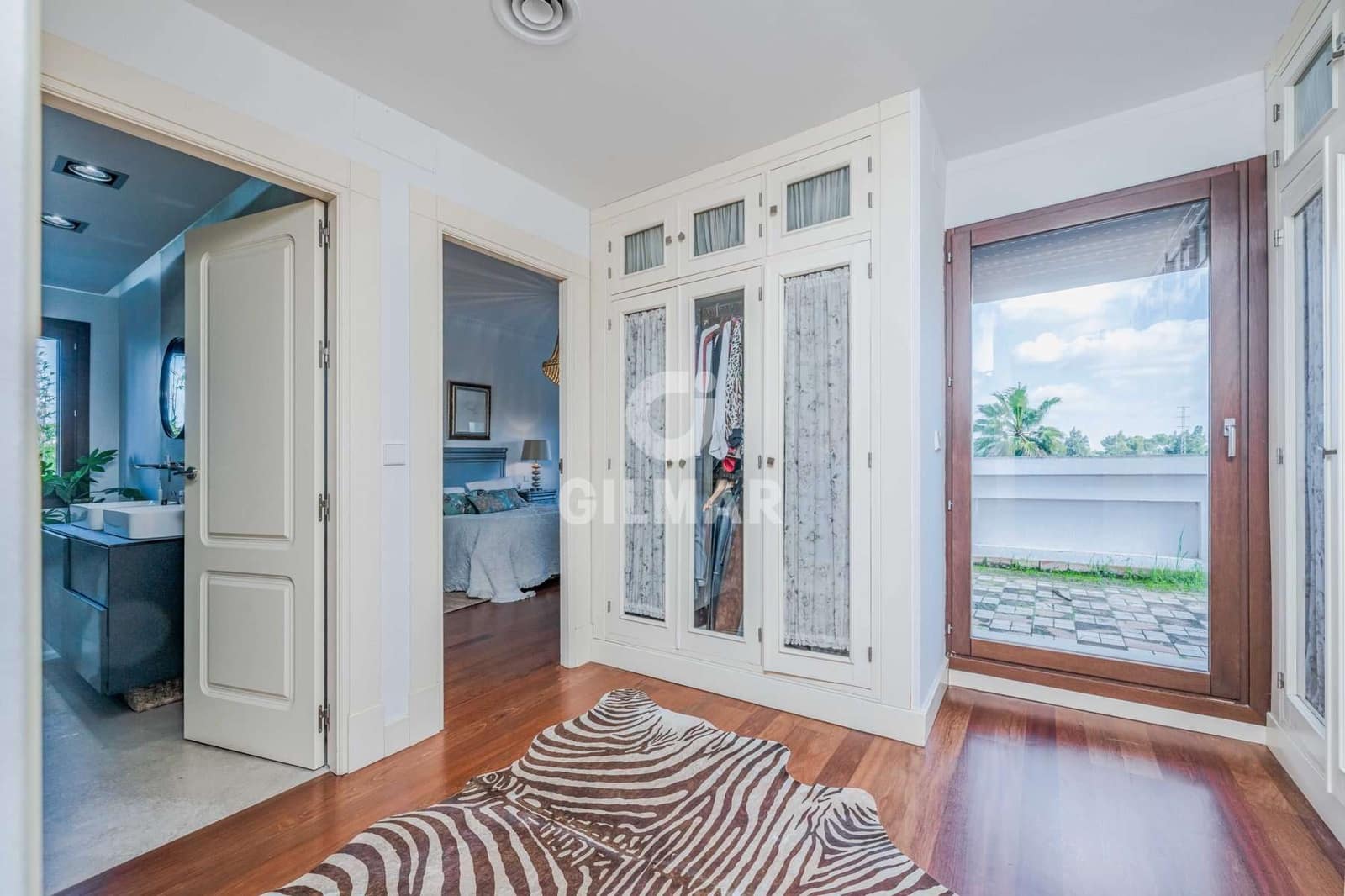 7 sovrum Villa till salu i Bormujos med pool garage - 1 390 000 € (Ref: 9646431)