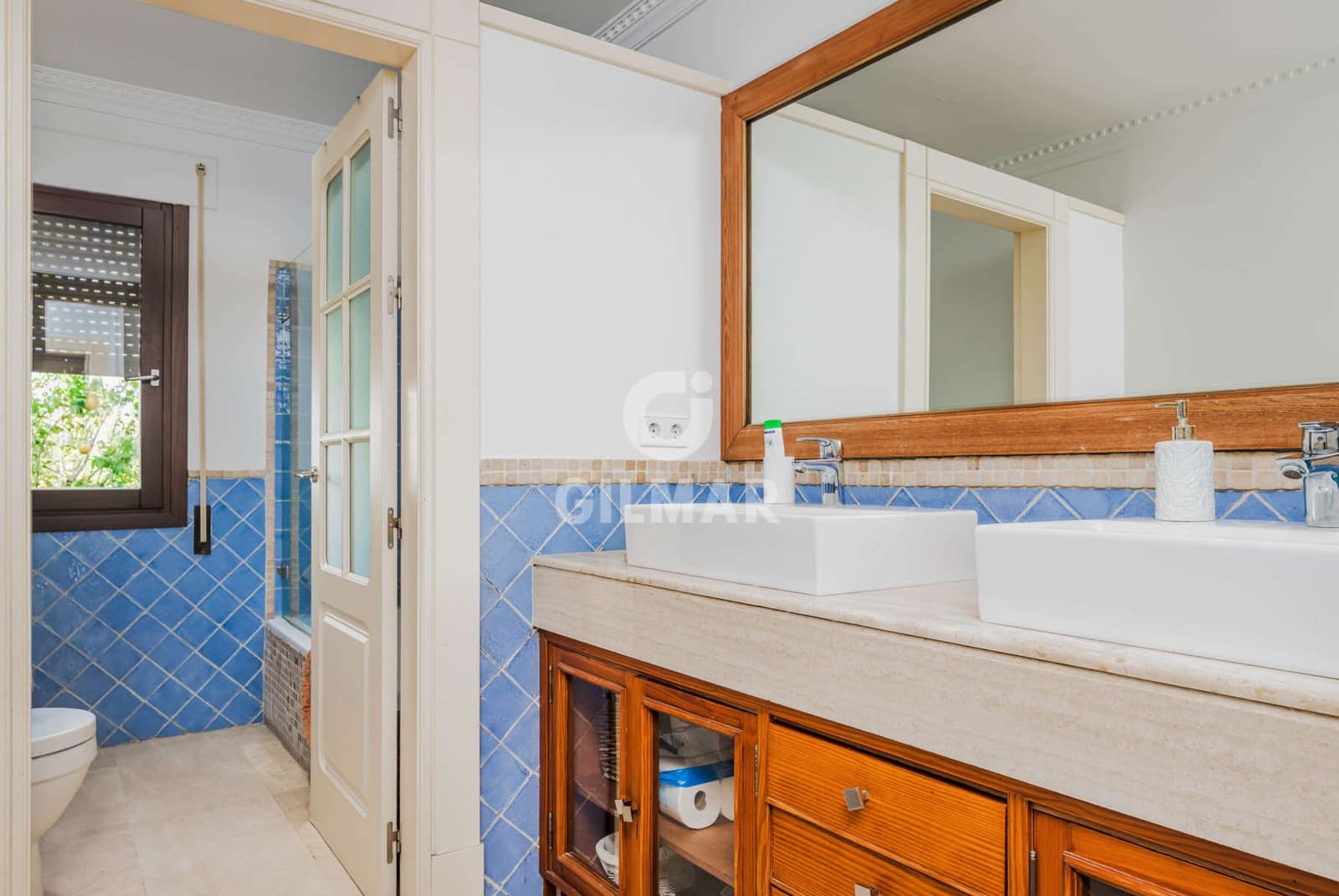 7 sovrum Villa till salu i Bormujos med pool garage - 1 390 000 € (Ref: 9646431)